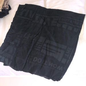 Lululemon infinity scarf